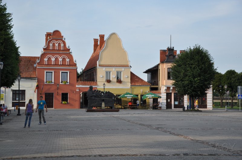 DSC_0160.JPG - Rynek opodal Nieważy.