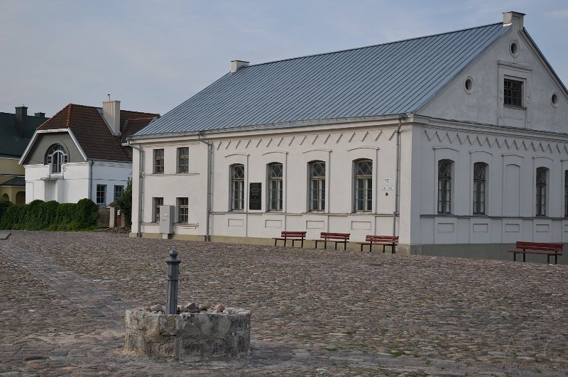 DSC_0168.JPG - Jedna z dwóch synagog.Żydzi pojawili się w miasteczku w XVI w.