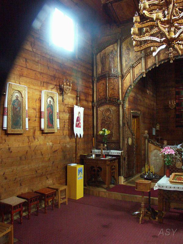PICT2567.JPG - Wnętrze cerkwi.