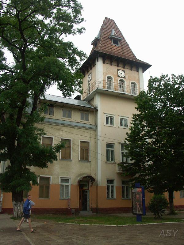 PICT2579.JPG - Jedyna znaleziona pamiątka - przedwojenny ratusz.
