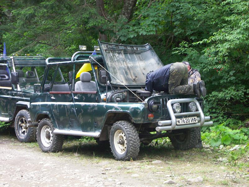 PICT2723.JPG - Zawsze trzeba coś poprawić ...