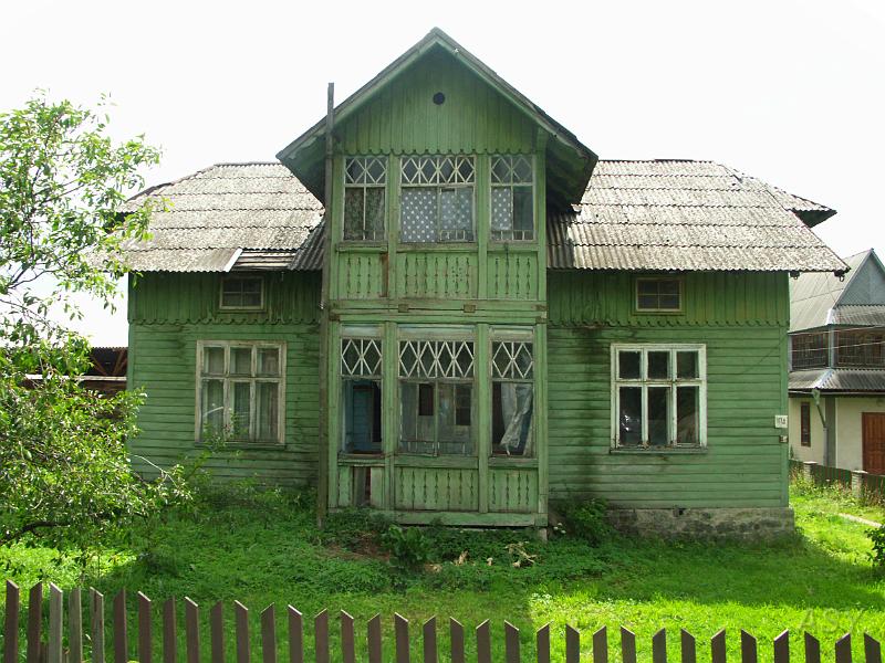 PICT2799.JPG - Porzucona stara chata.
