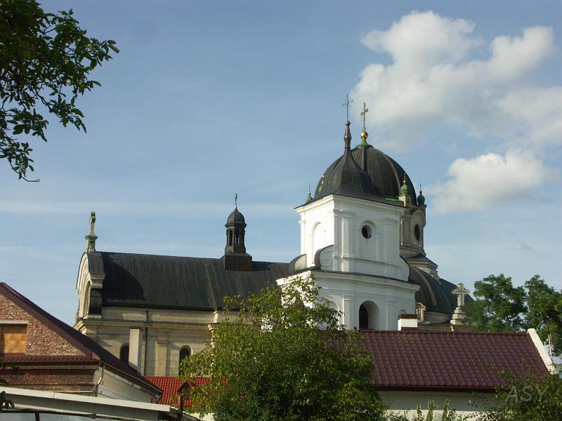 PICT3076.JPG - Cerkiew i nmonastyr Bazylianów.