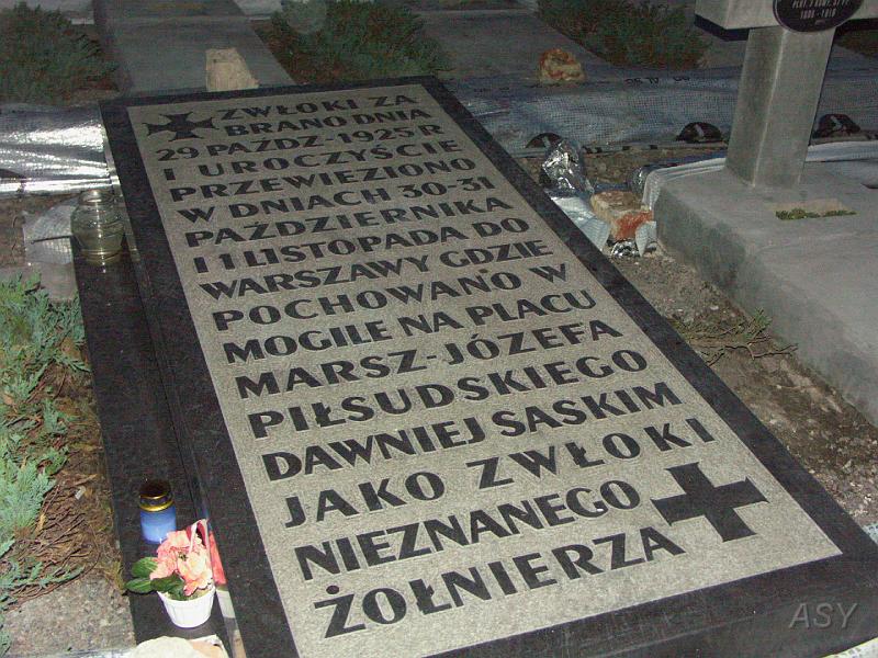 img0157.jpg - Cmentarz Orląt Lwowskich