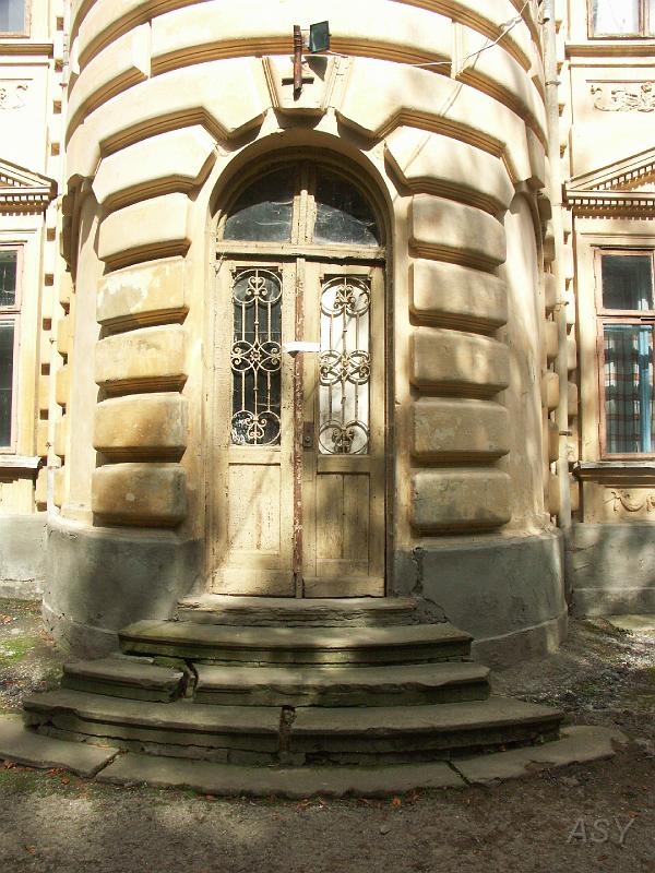 img0382.jpg - Pałac w Koropcu