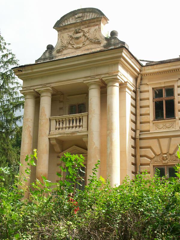 img0388.jpg - Pałac w Koropcu