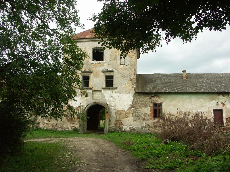 img0447.jpg - Zamek w Złotym Potoku