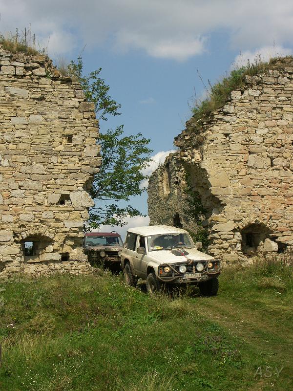 img0614.jpg - Ruiny zamku w Czarnokozińcach