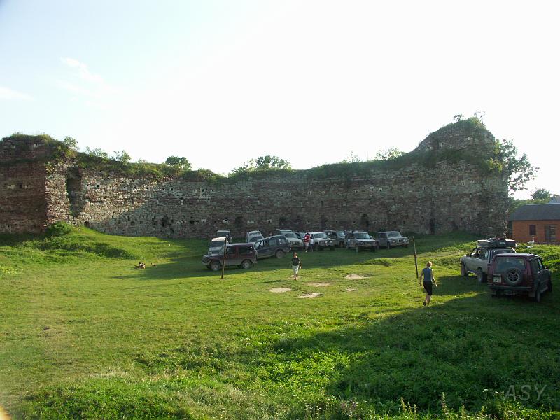 img0989.jpg - Ruiny podzameczku w Buczaczu