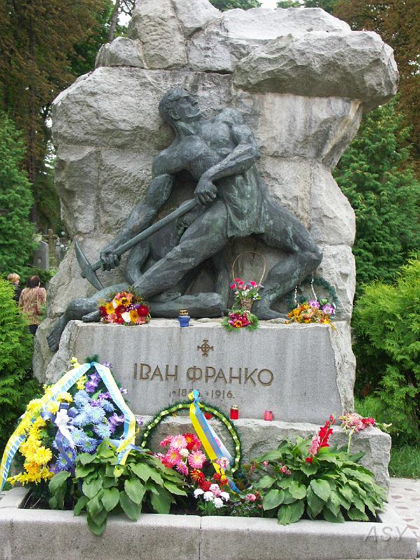 img1220.jpg - Cmentarz Łyczakowski