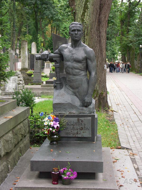 img1225.jpg - Cmentarz Łyczakowski